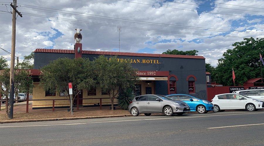 Australian Hotel